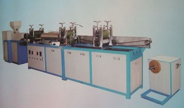 Κίνα Θερμότητα PVC - shrinkable επίπεδη φυσώντας μηχανή σωληνώσεων (ηλεκτρική θέρμανση βαρελιών) (Co-extrusion δύο μηχανή περιβλημάτων χρώματος) εργοστάσιο